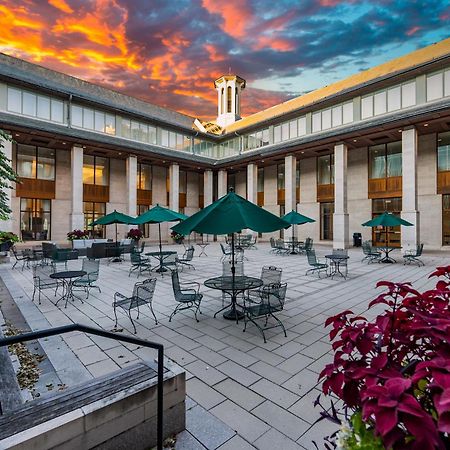The Knight Center At Washington University ユニバーシティ エクステリア 写真